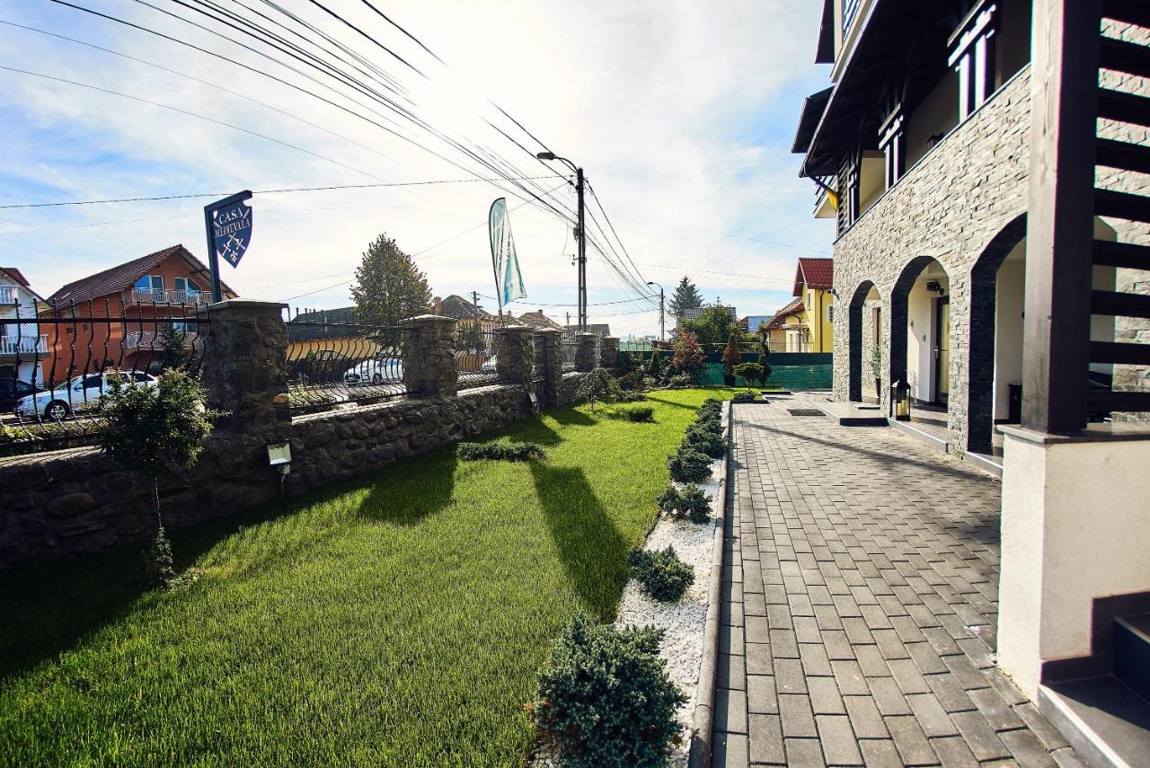Boutique Hotel Casa Medievala Curtea De Arges Ngoại thất bức ảnh