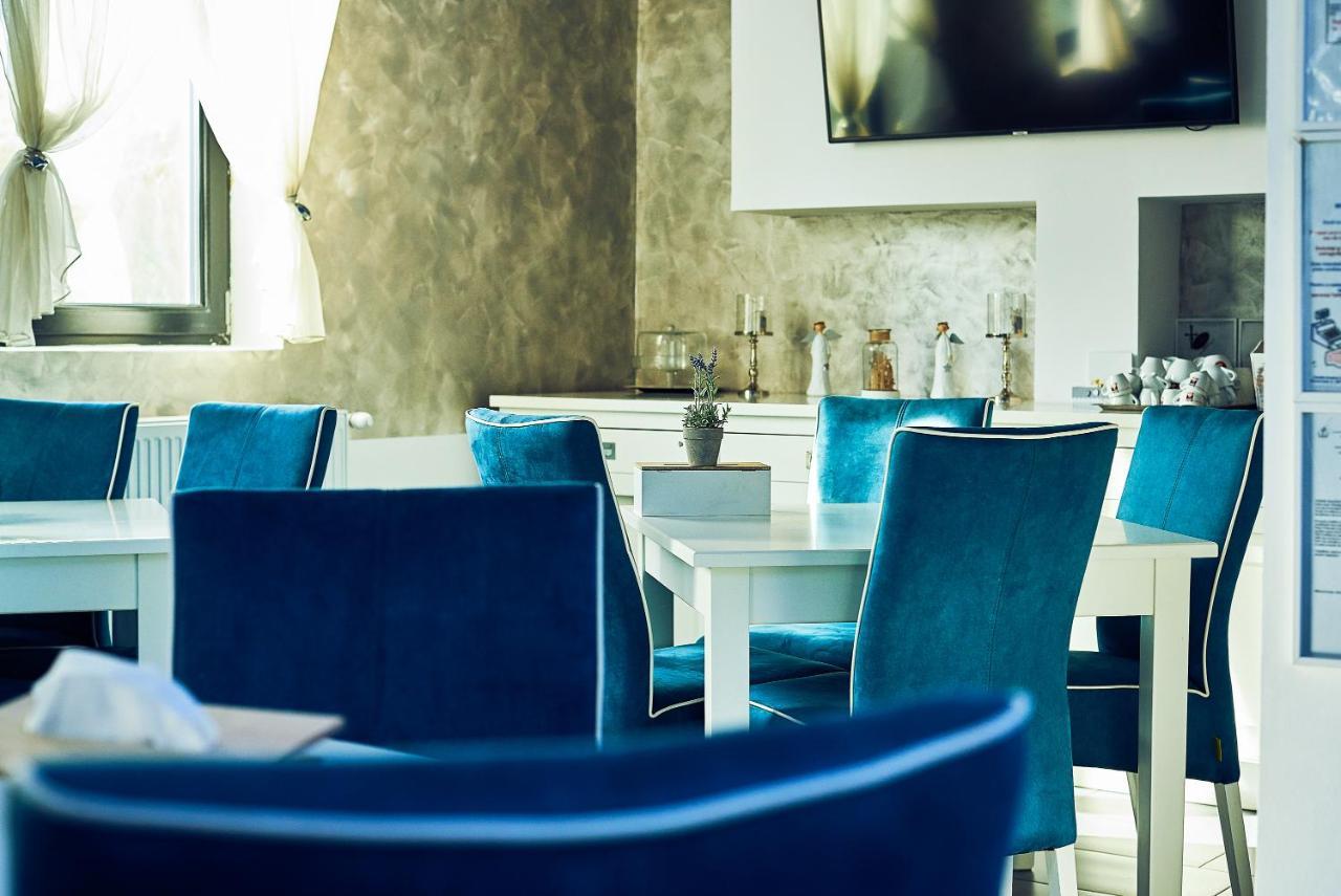 Boutique Hotel Casa Medievala Curtea De Arges Ngoại thất bức ảnh