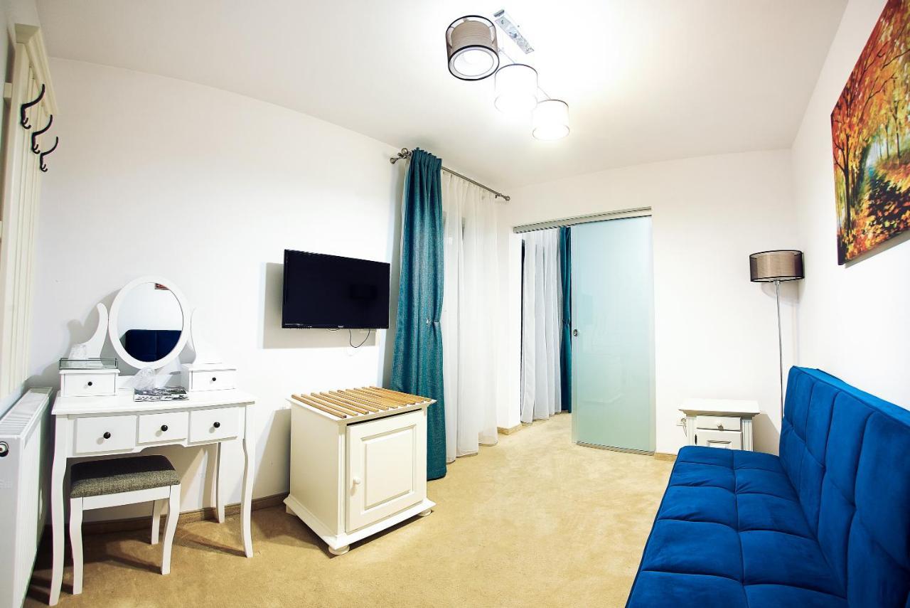 Boutique Hotel Casa Medievala Curtea De Arges Ngoại thất bức ảnh