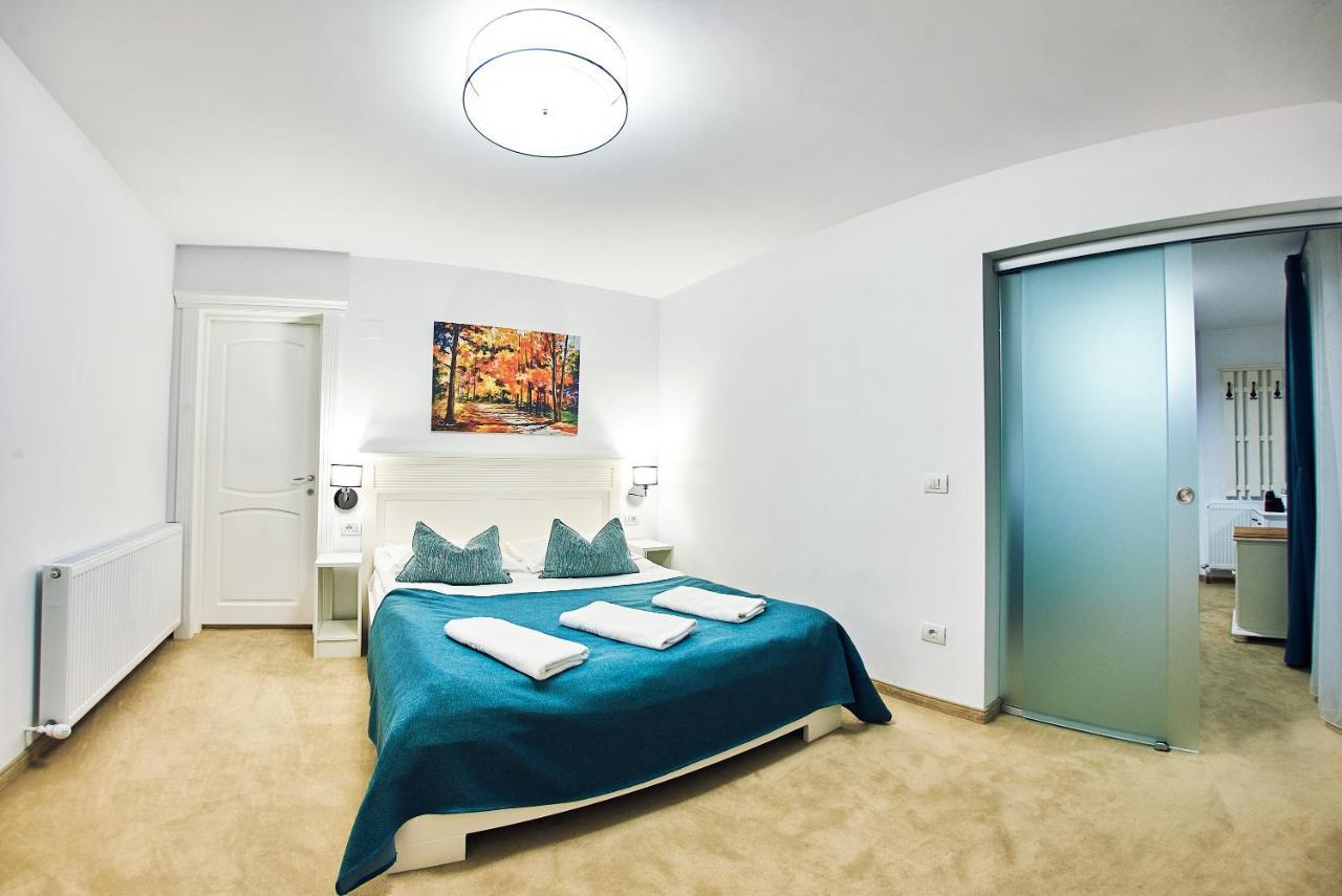 Boutique Hotel Casa Medievala Curtea De Arges Ngoại thất bức ảnh
